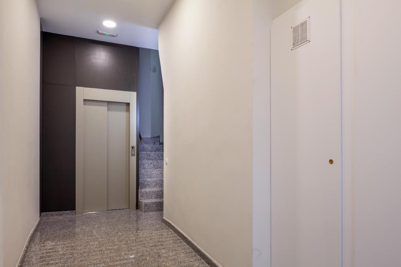 Mediterranean Barcelona Apartments Eksteriør billede